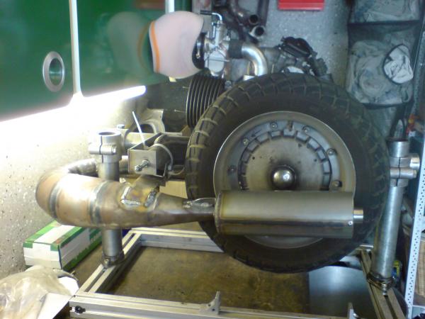 Angehängte Bilder: Motor Seite.jpg