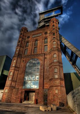 Angehängte Bilder: Der-Malakoff-Turm-Prosper-II-in-Bottrop-a25832988.jpg